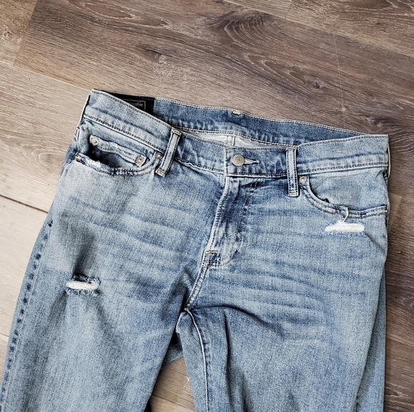 Abercrombie & Fitch Kennan Straight Stretch Jeans - Picture 7 of 11